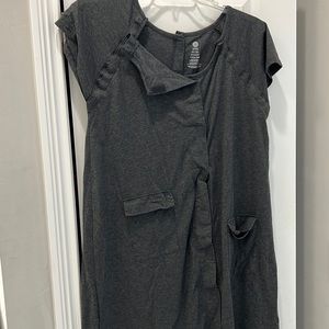 Kindred Bravely universal labor and delivery gown S/M/L